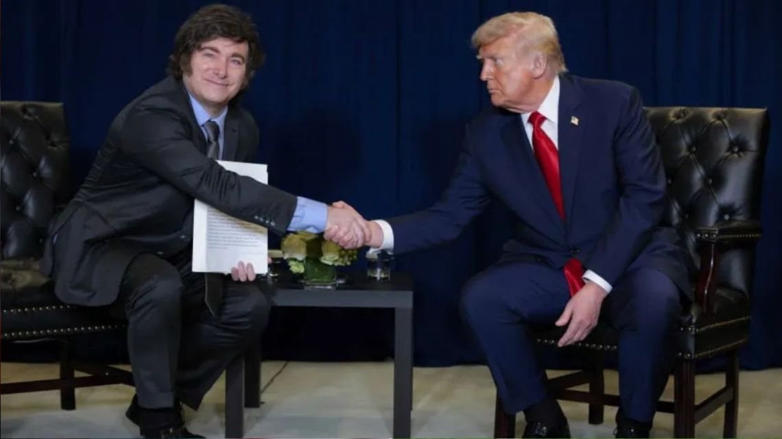 Trump le juega lealmente bien a Milei