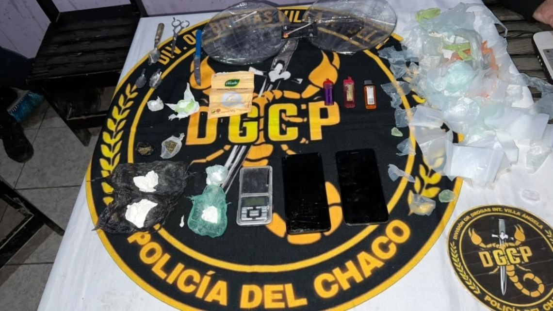 Villa Ángela: dos mujeres detenidas tras un allanamiento por drogas en el barrio Sargento Cabral