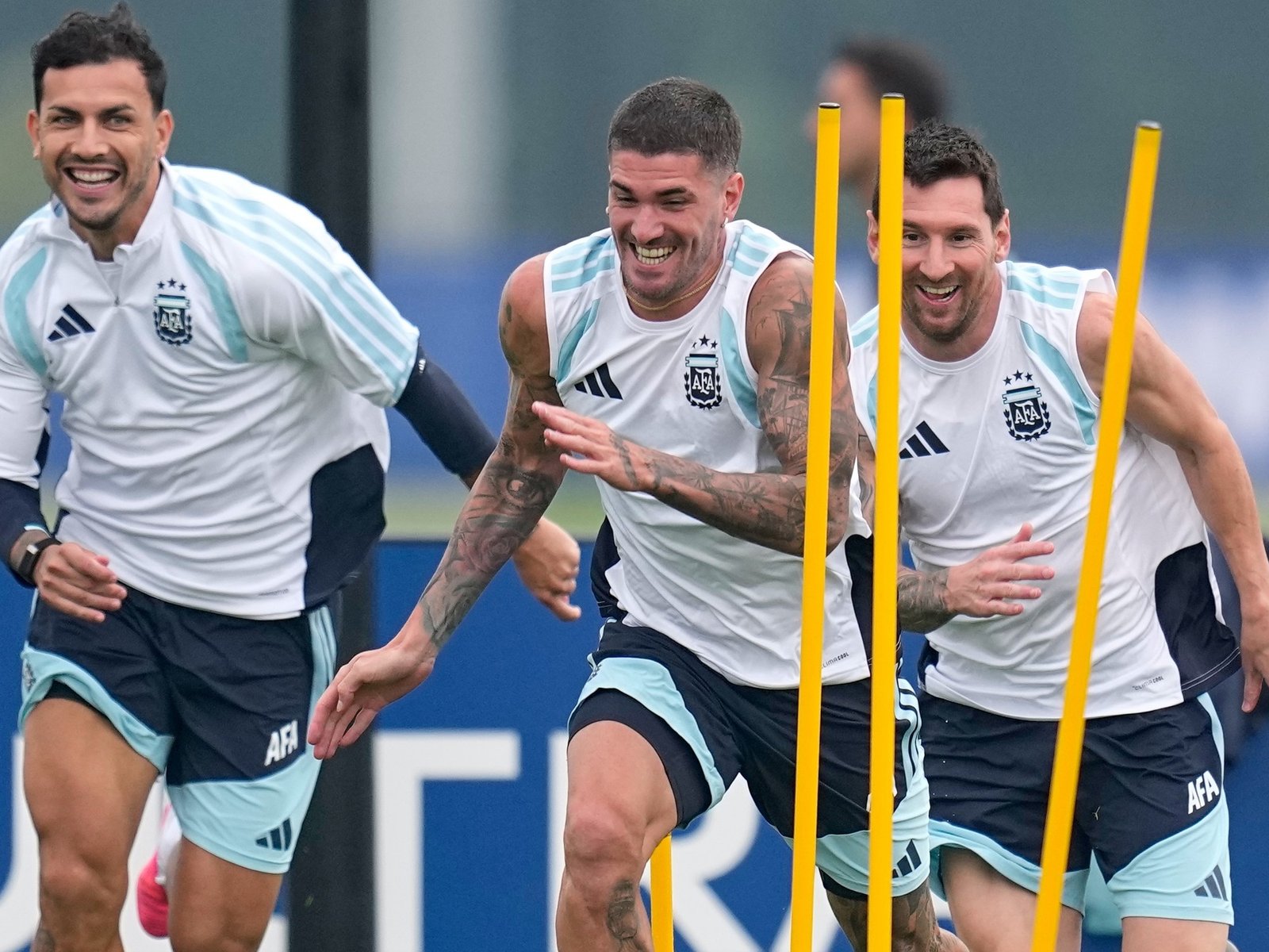 a qué hora es, formaciones y cómo ver el partido