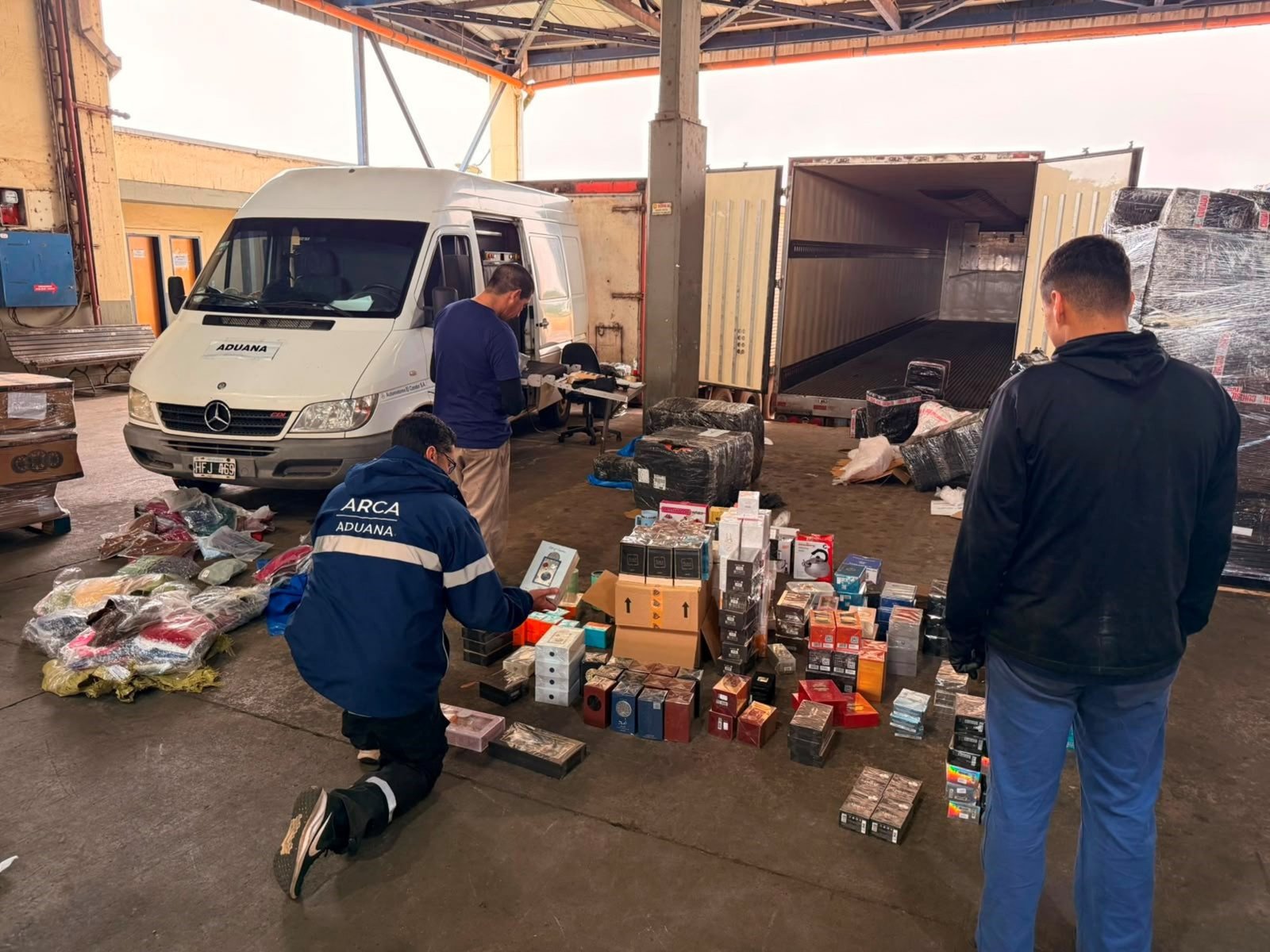 la Aduana retuvo en la Ruta 14 un cargamento valuado en más de $500 millones