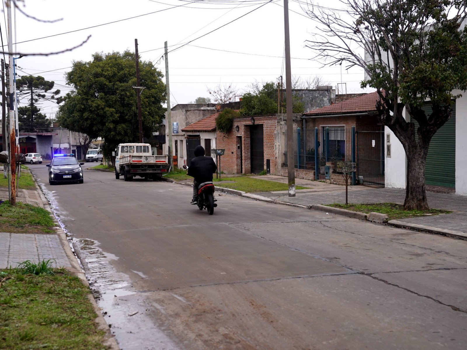 miedo en el barrio del policía asesinado por motochorros en Loma Hermosa