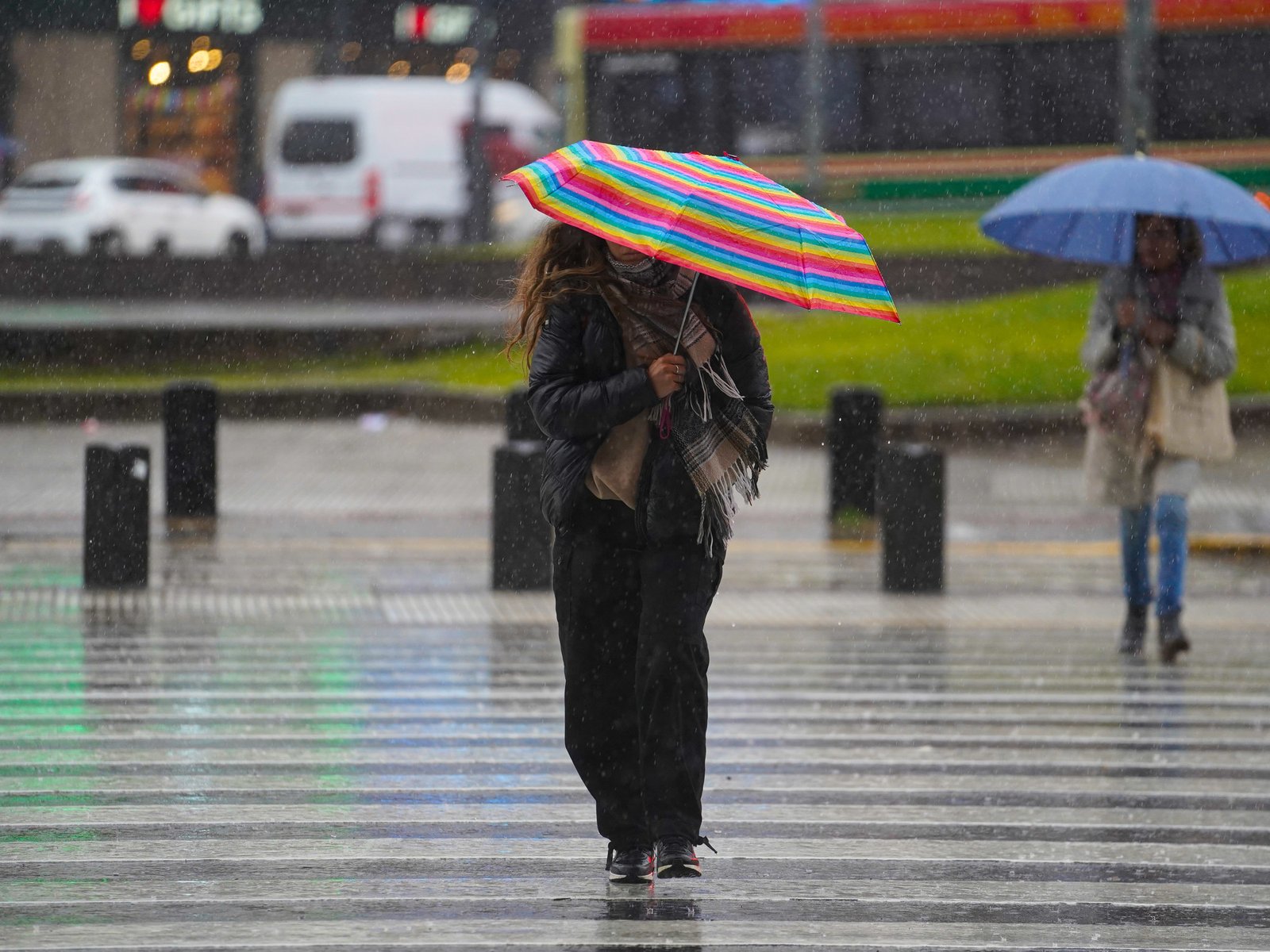 prevén lluvias intensas, granizo y ráfagas de hasta 50 km/h