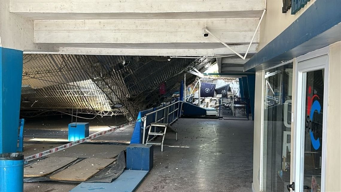 A un año del derrumbe, Regatas Corrientes posterga el inicio de obras del nuevo estadio