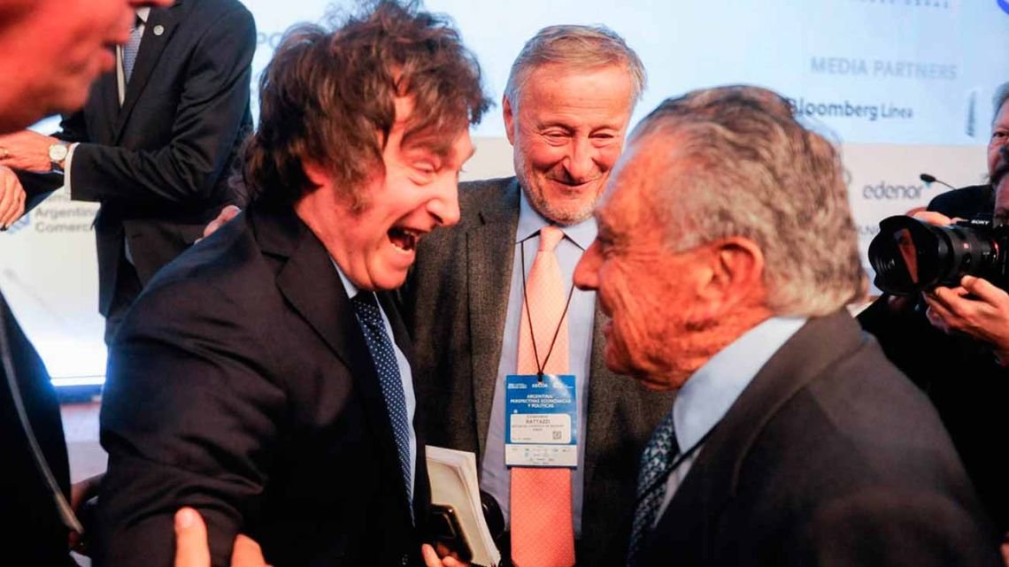 Aeropuertos: el "empleado fallado" debe tomar una decisión crucial sobre Eurnekian y sus negocios