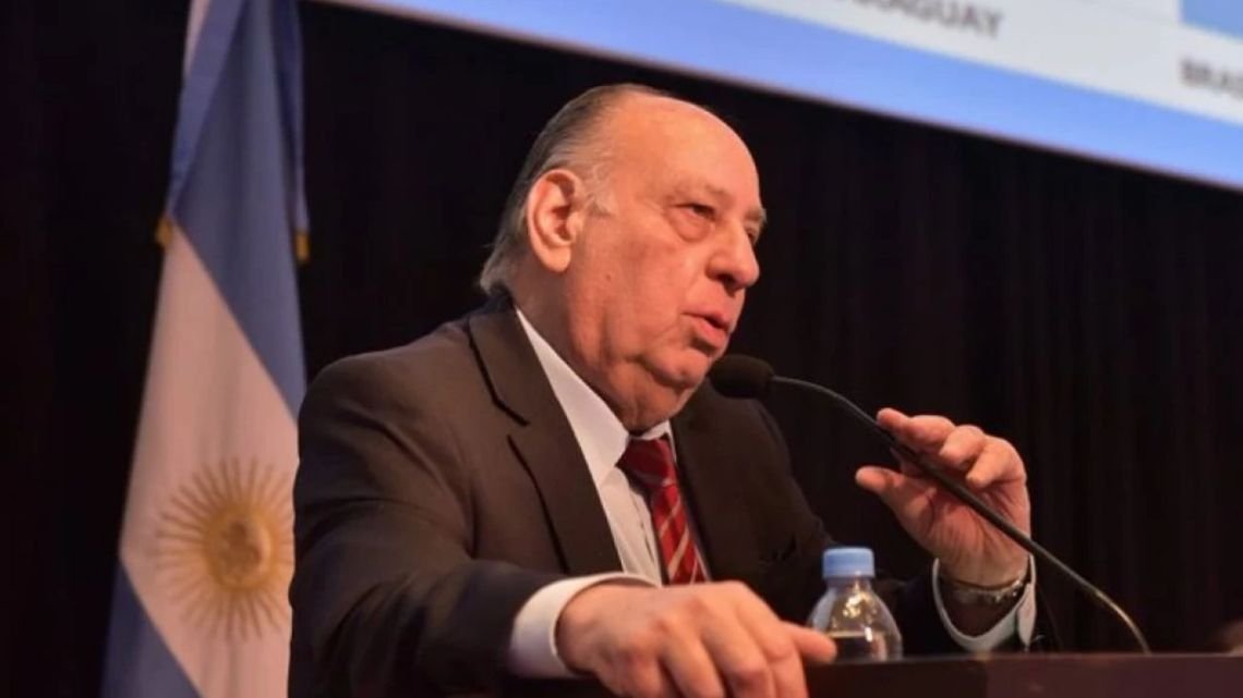 Cachanosky: "El gobierno nos quiere vender que estamos frente a un proceso de destrucción creativa"