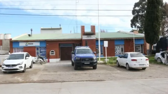 Caleta Olivia: invitó a amigos a beber en su casa y terminó denunciando el robo de una mochila