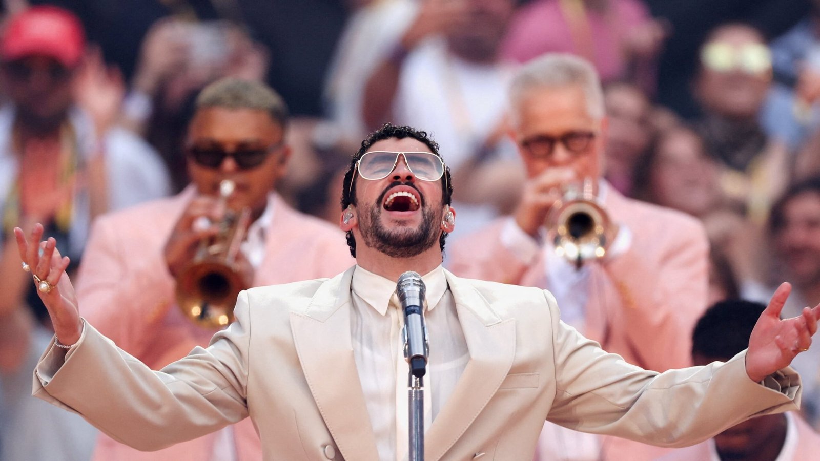 “Cerramos en casa”: Bad Bunny pondrá en Puerto Rico punto final a su gira mundial