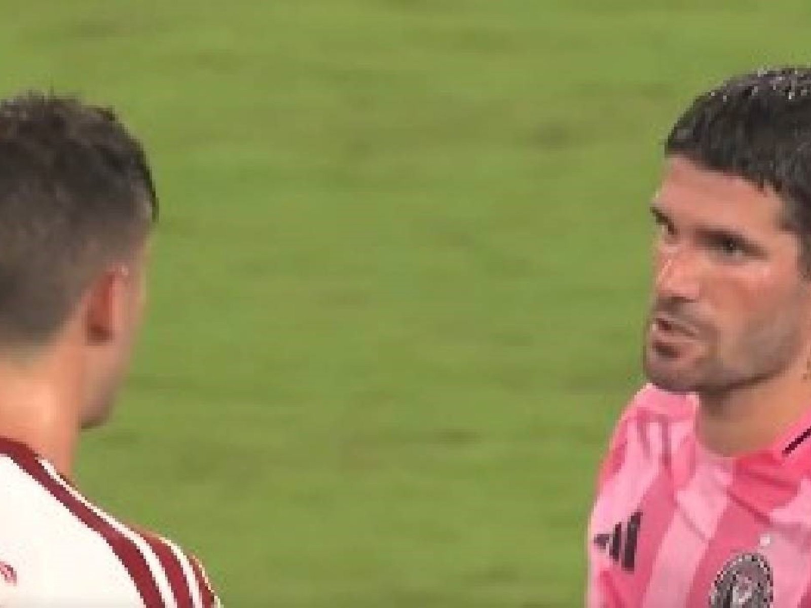De Paul y el tenso cruce con los rivales en la derrota del Inter Miami :: Olé