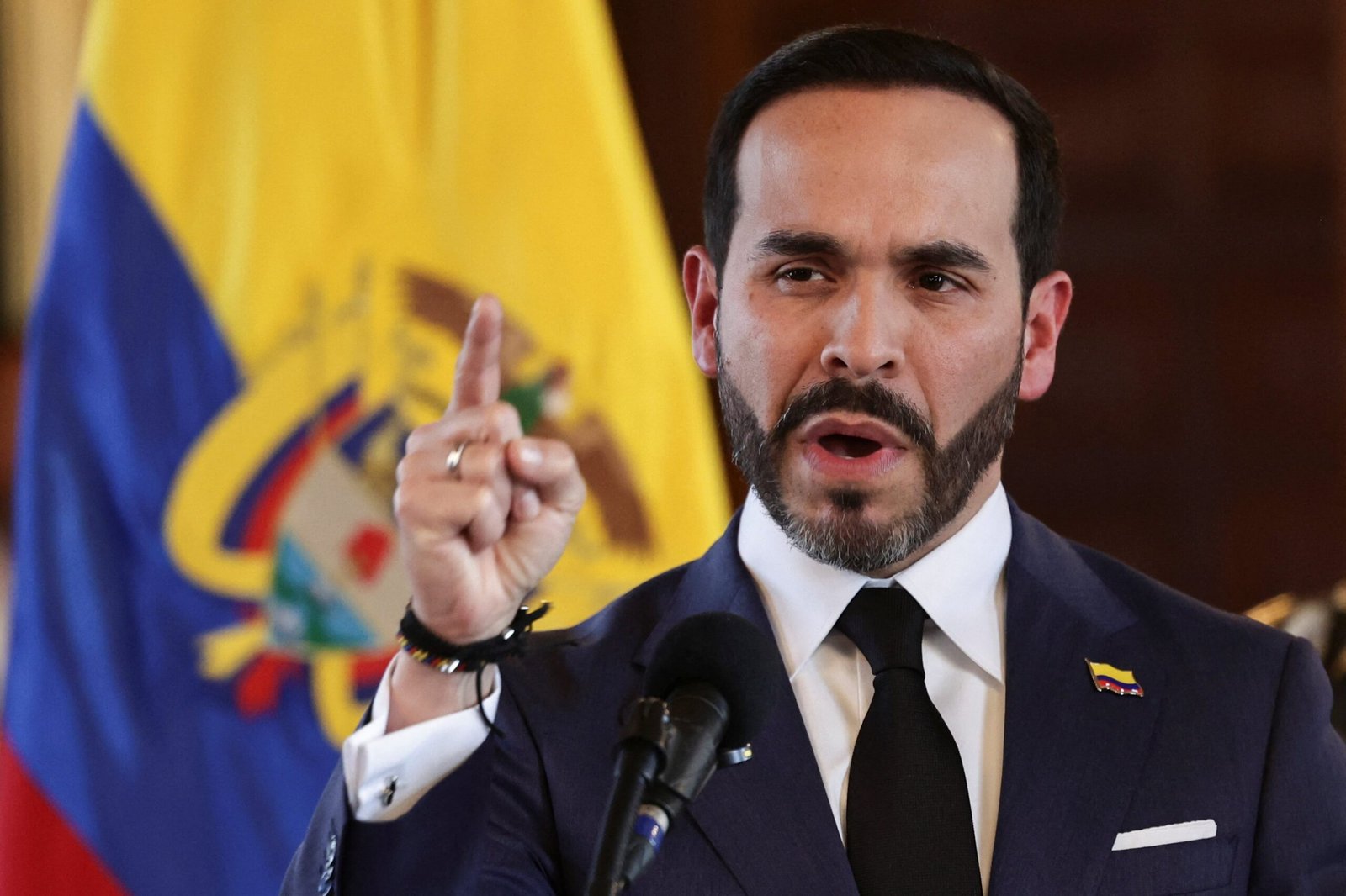 De la Espriella envía a su ministro de Comercio a Estados Unidos para buscar la suspensión de los aranceles a Colombia