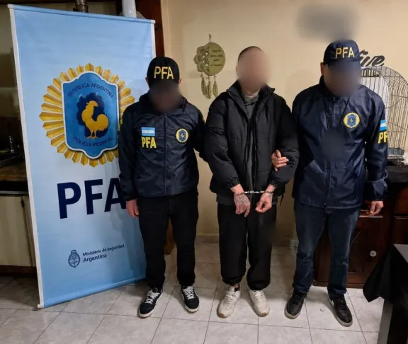 Detuvieron a un hombre acusado de amenazar a Milei por redes sociales