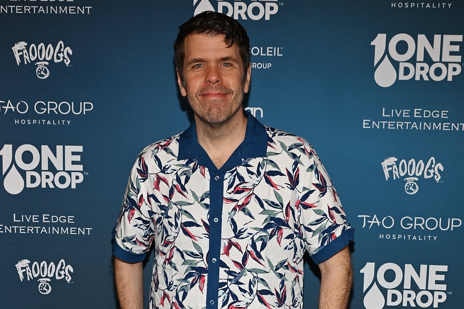 El bloguero Perez Hilton, hospitalizado tras infligirse daño a sí mismo en un una retransmisión en directo