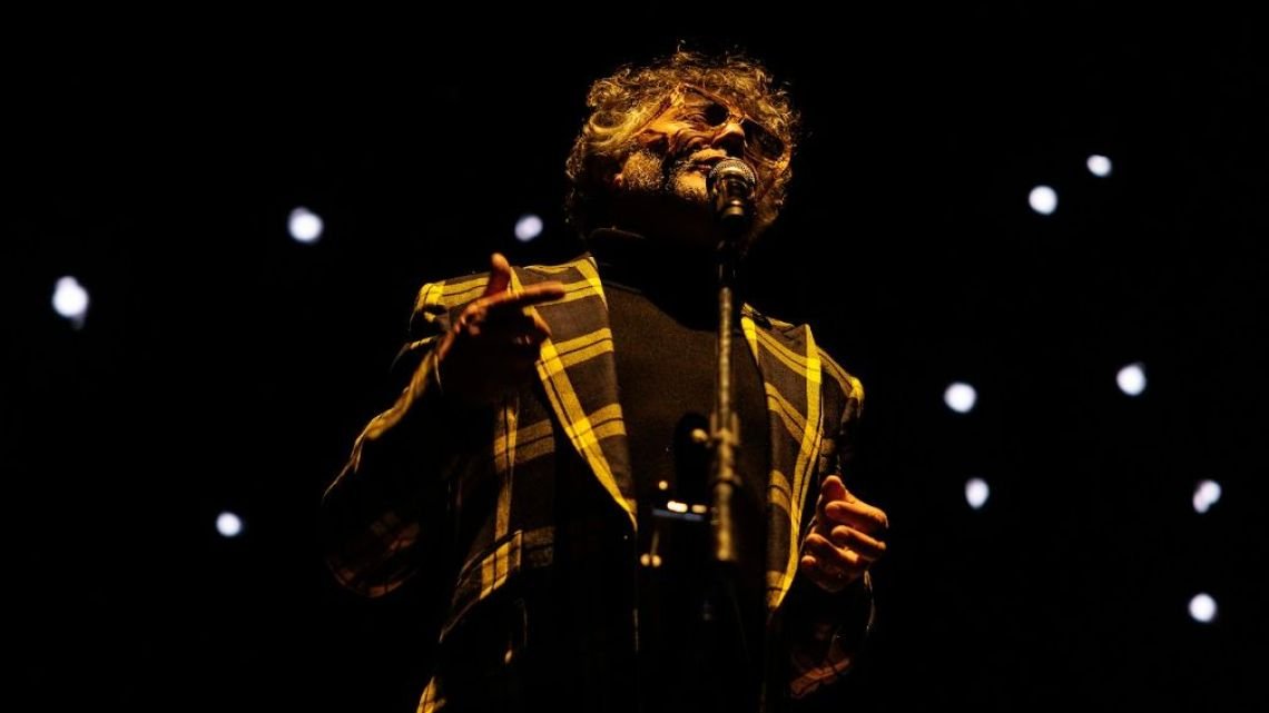 Fito Páez vuelve a Netflix con un documental íntimo sobre su vida, el amor y la música
