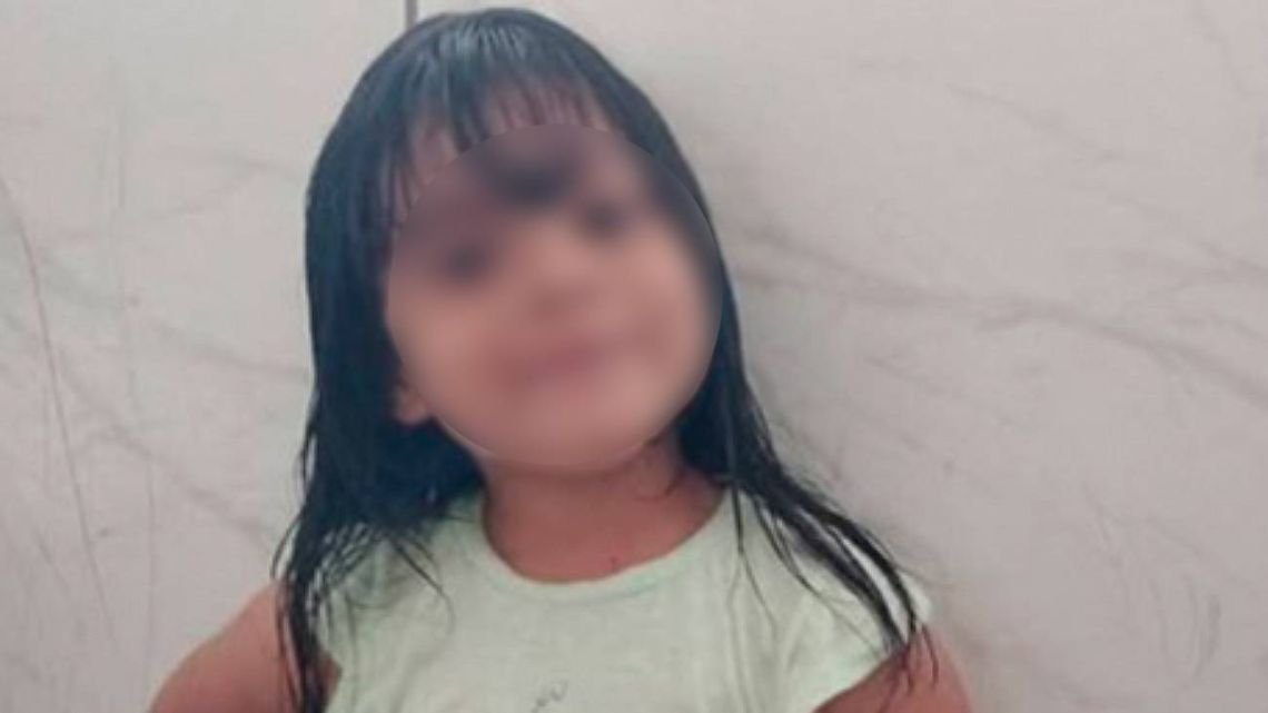 Hallan en Venezuela a una nena santafesina: investigan a su mamá y avanza su restitución