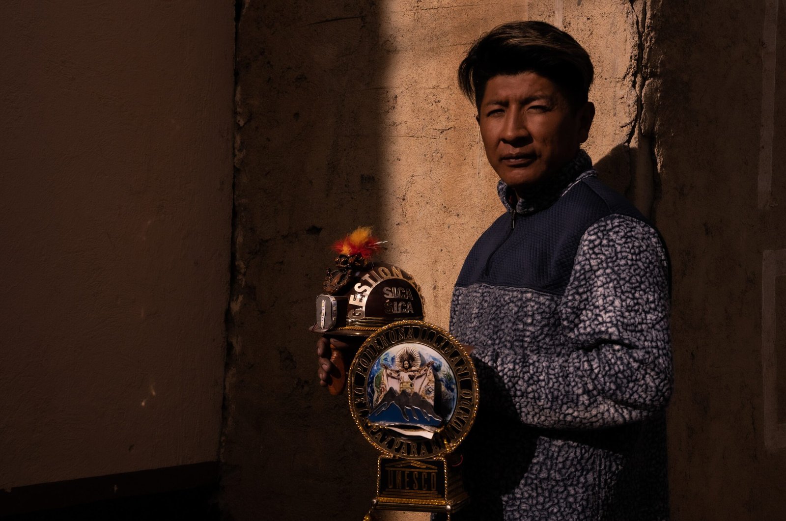 El artesano Ivan Vargas en el Alto, Bolivia, el 11 de agosto.