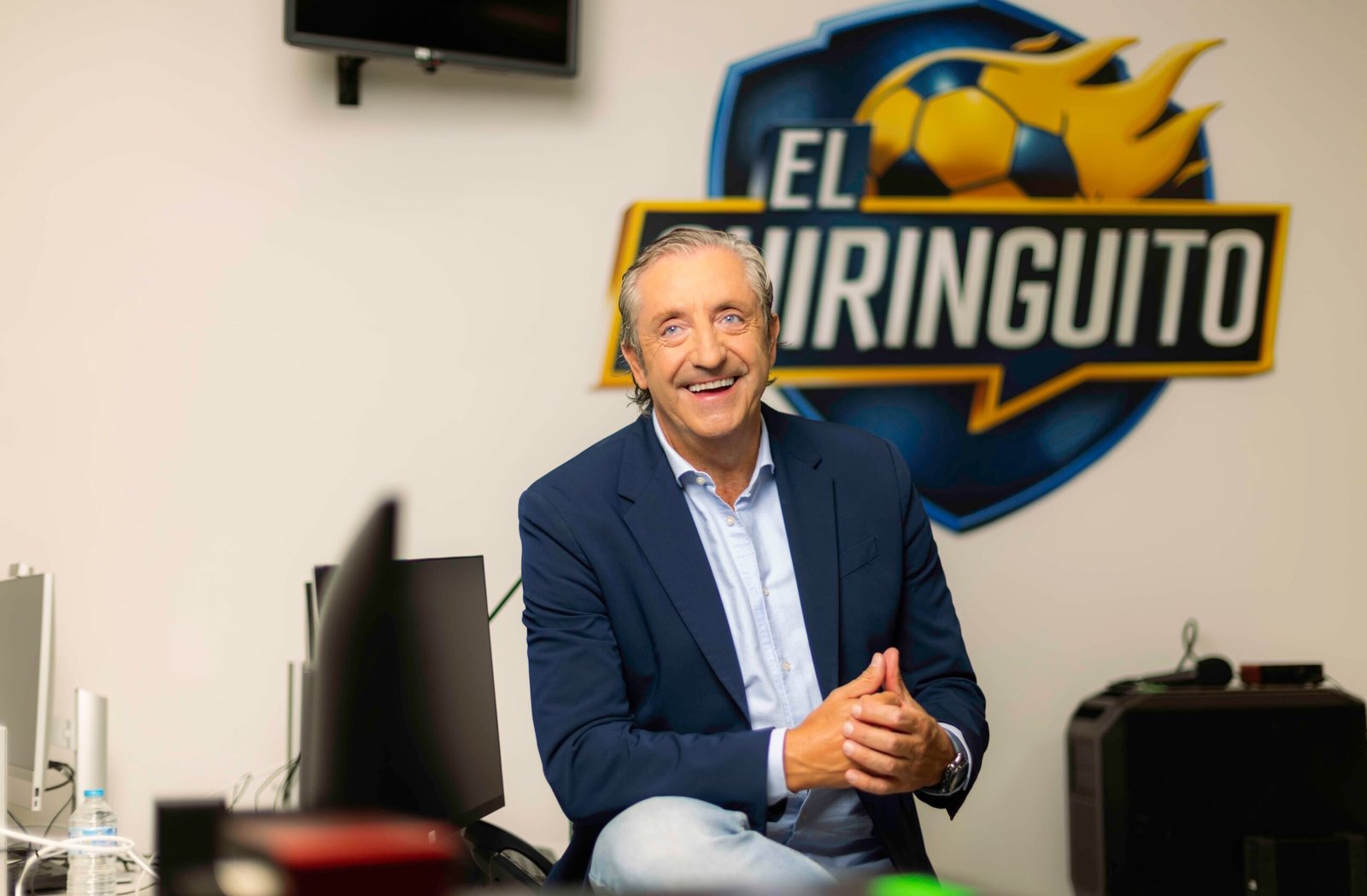Josep Pedrerol, el jueves 13 de agosto en la redacción de 'El chiringuito' en las instalaciones de Mediaset.