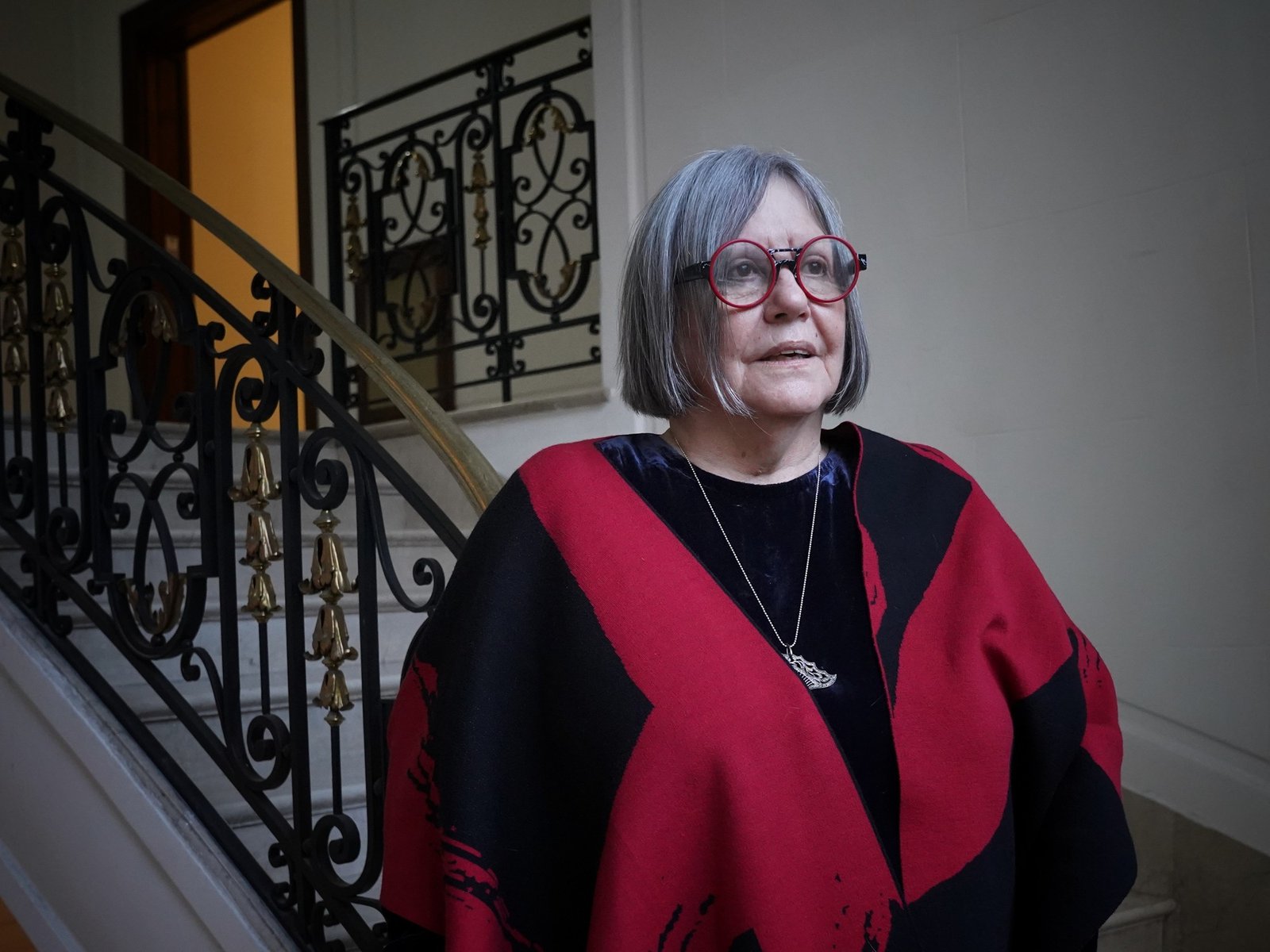 “La IA solo hace lo hecho; la literatura construye lo nuevo”