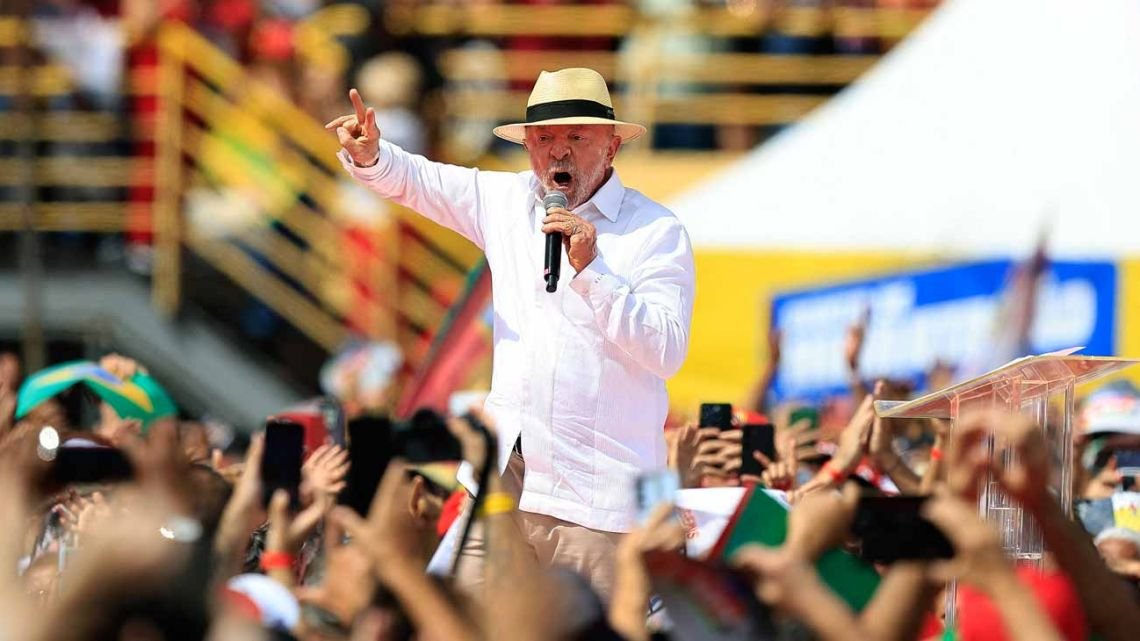 Lula arrancó en pie de guerra: "Invertiremos en defensa para que nadie invada este país para llevarse al presidente..."