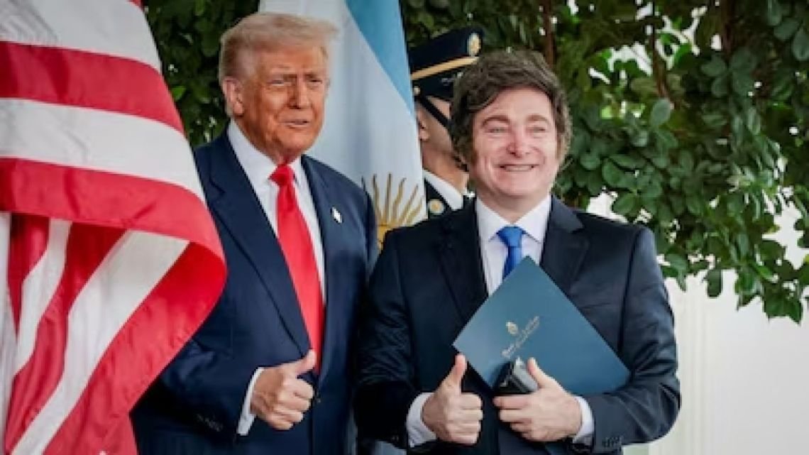Milei se mete en la campaña norteamericana: viaja a Washington para pedir votos y fondos para Donald Trump