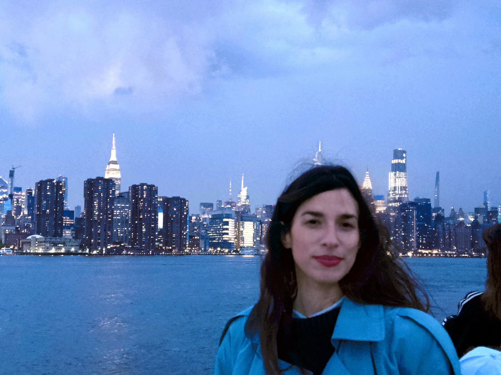 Mundos íntimos. Me mudé a Nueva York y descubrí que la espontaneidad es un lujo que extraño; añoro una charla sin motivo.