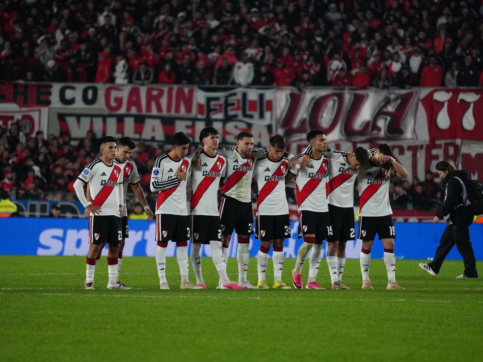Partidos de HOY, domingo 30 de agosto: agenda, horario y por dónde ver fútbol EN VIVO :: Olé