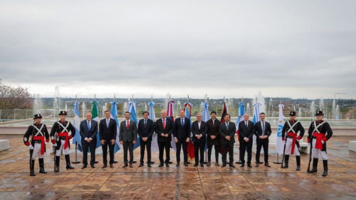 Passalacqua invitó a "mirar más al norte": "Cuando alguien se pierde, no busca el este o el oeste, busca el norte"
