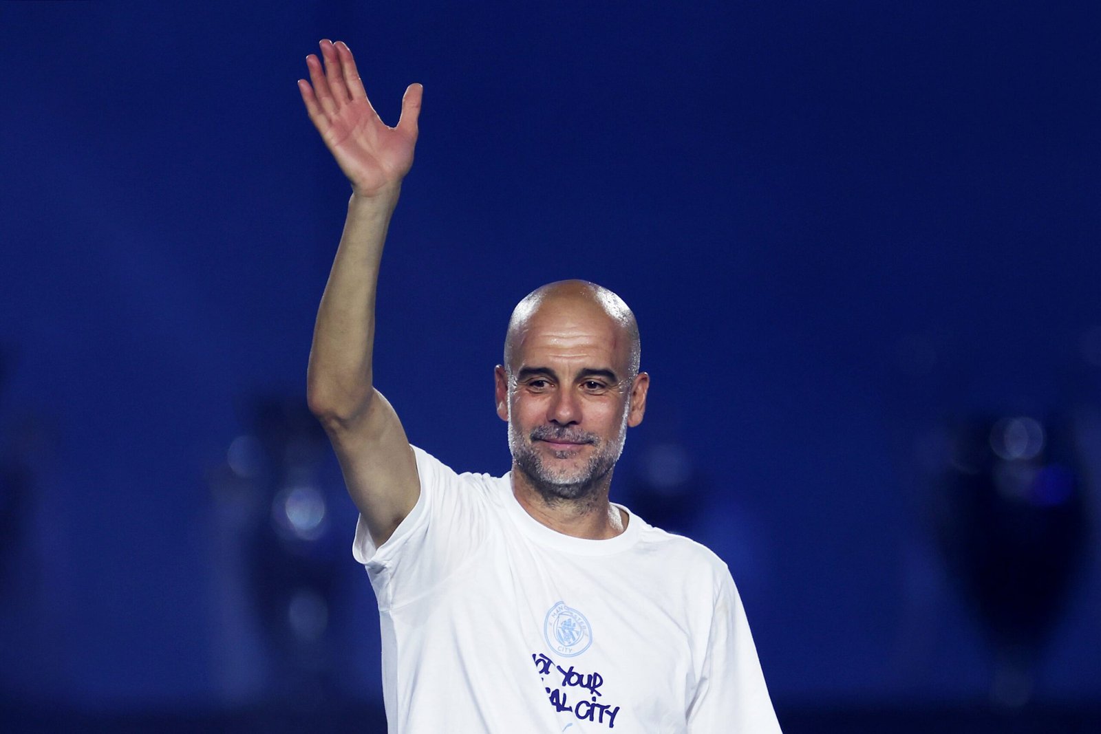 Pep Guardiola muestra su lado más personal en un documental: “Me voy a divorciar de la mujer más bella”