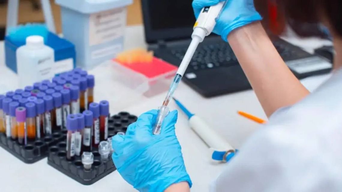 Por recortes presupuestarios, los casos de VIH volvieron a aumentar en todo el mundo
