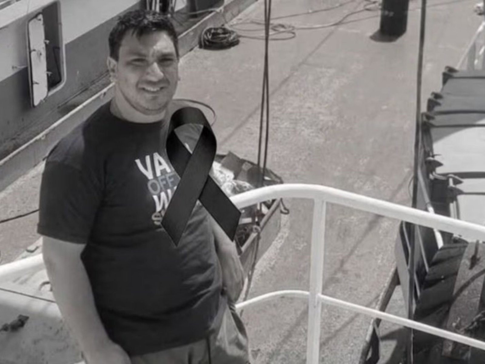 Quién era Maximiliano Vandecaveye, el hombre que murió al ser embestido por una camioneta que volcó sobre la vereda en Mar del Plata