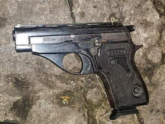 Rawson: admitió la tenencia de una pistola robada y recibió una pena condicional