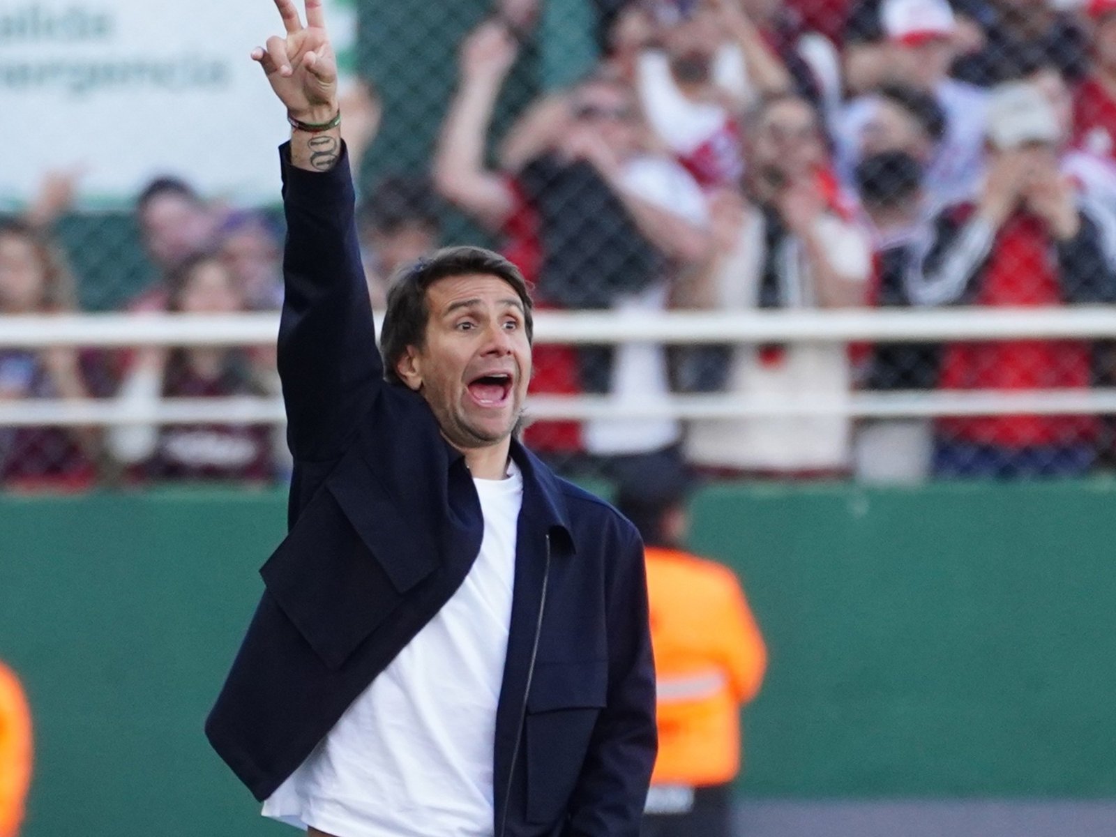 "Te preguntas, '¿yo qué soy?', pero esto es River, es un país entero y hay que saberlo llevar"