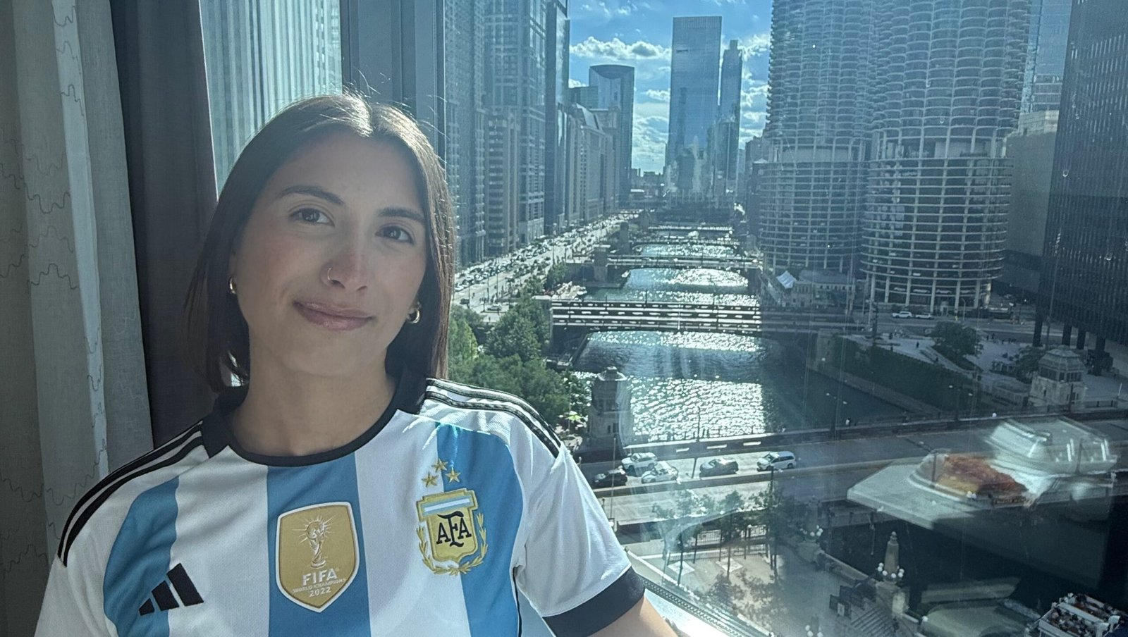 Una argentina detenida por el ICE cuando iba a ver el Mundial lleva casi un mes presa