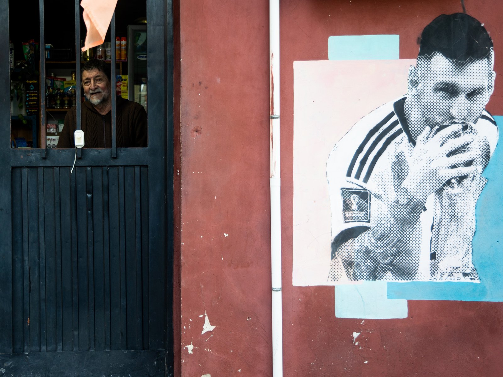 el recuerdo de los vecinos de La Bajada, el barrio de la infancia de Lionel