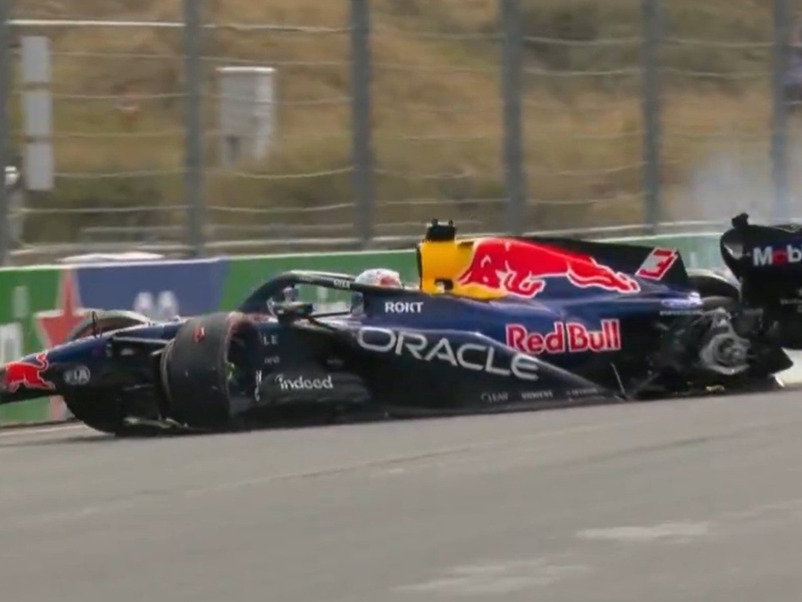 sufrió un brutal accidente en la primera vuelta del último GP de Países Bajos