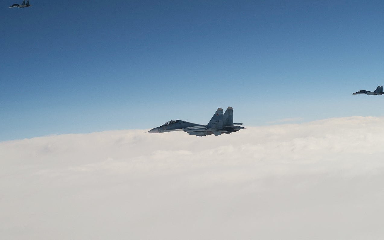 Cazas de Finlandia y Suecia interceptan un escuadrón de aviones rusos en el Báltico