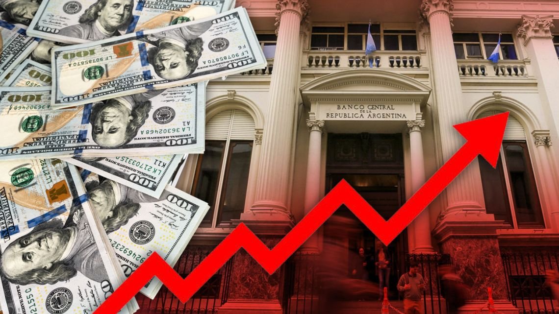 Dólar blue hoy: se disparó este martes 15 de septiembre y se ubica en los $1.560