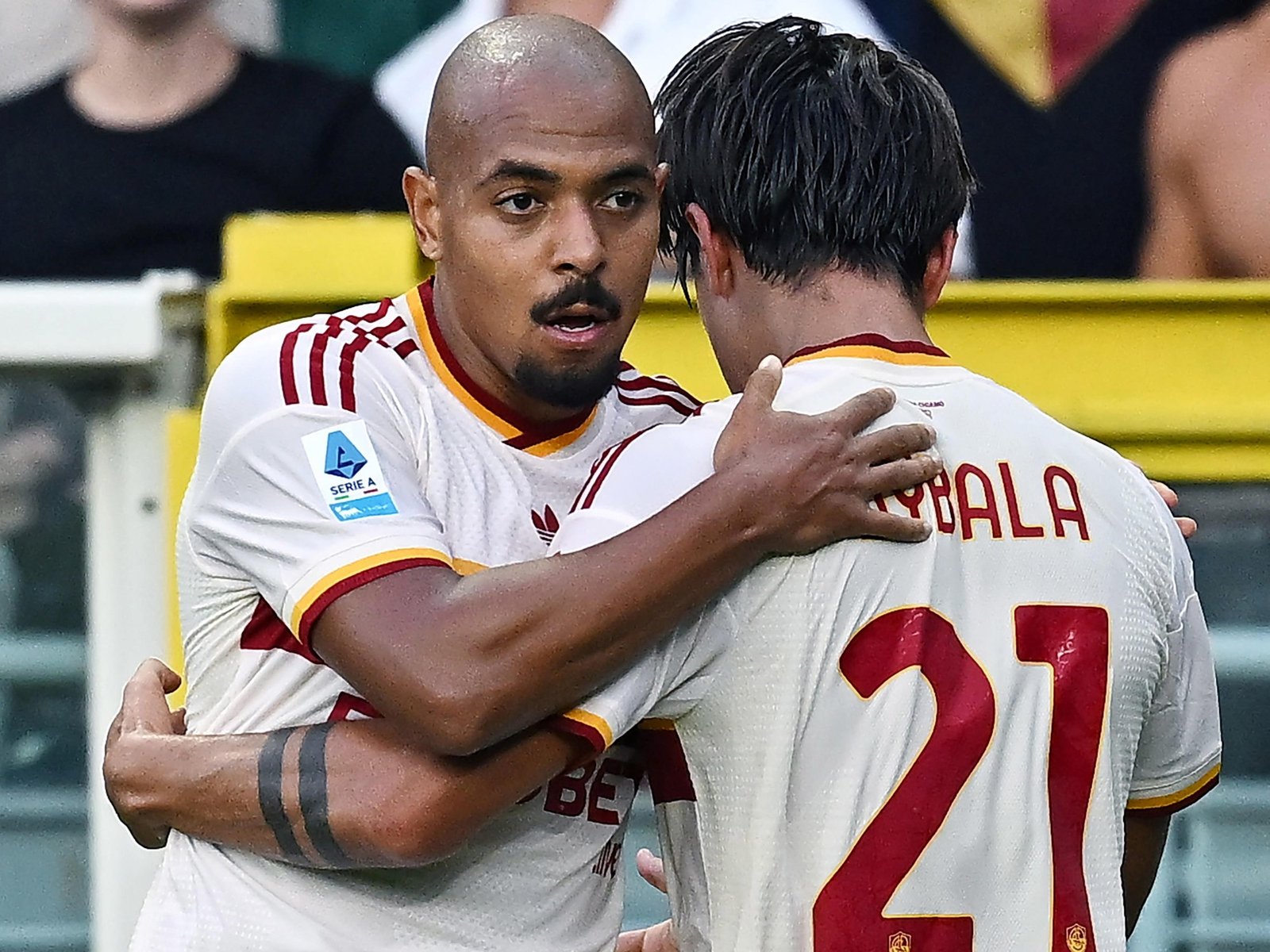 Dybala y Nico Paz brillaron en los triunfos de Roma y Como 1907
