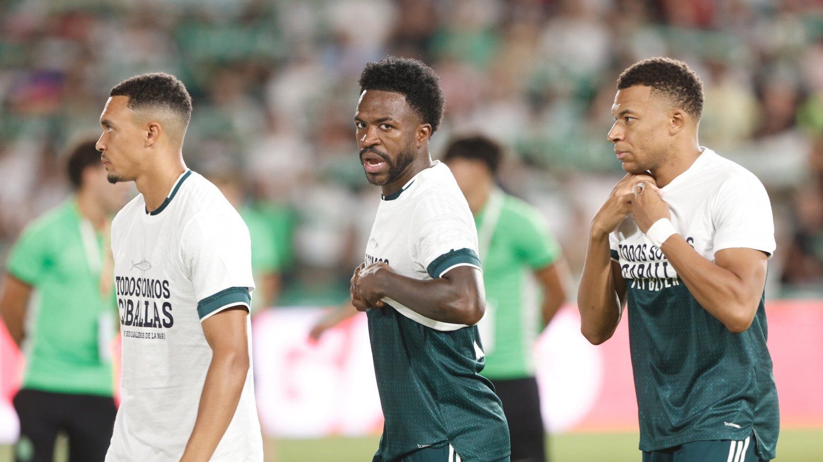 El PP, sobre el gesto de Vinicius, Mbappé y Konaté: “Me dio bastante vergüenza ajena”