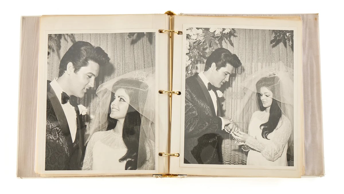 El álbum privado de la boda de Elvis y Priscilla Presley, a subasta | Gente