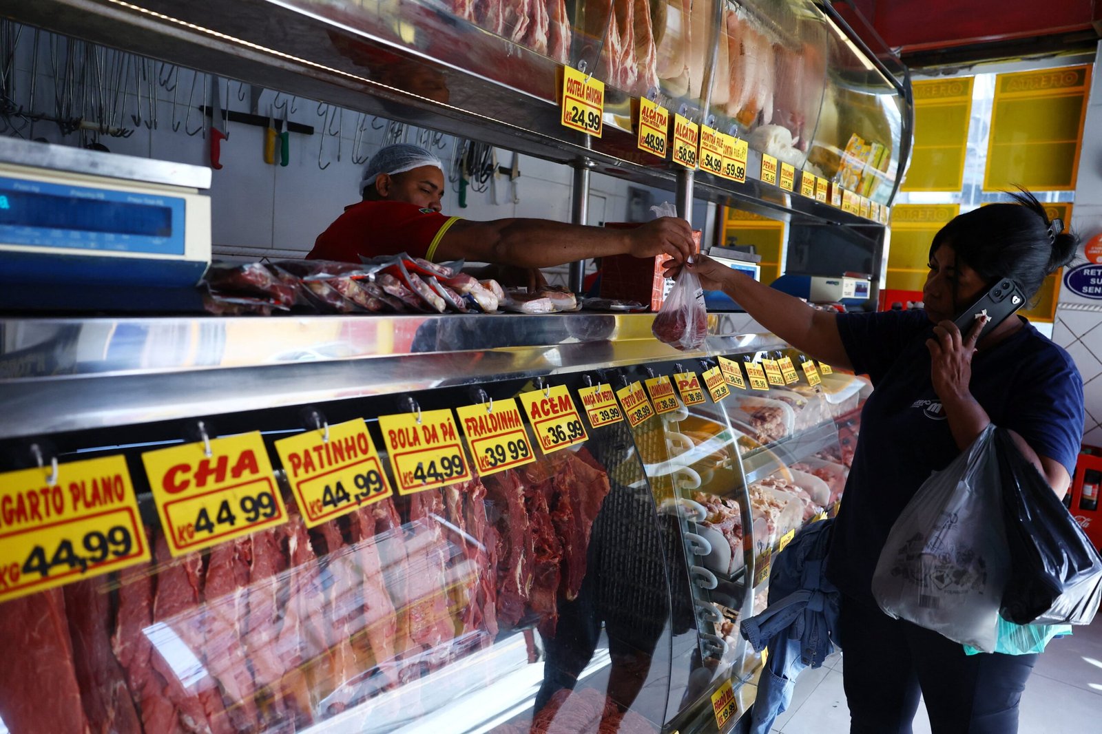 La UE cierra la puerta a la carne de Brasil por el uso de antibióticos