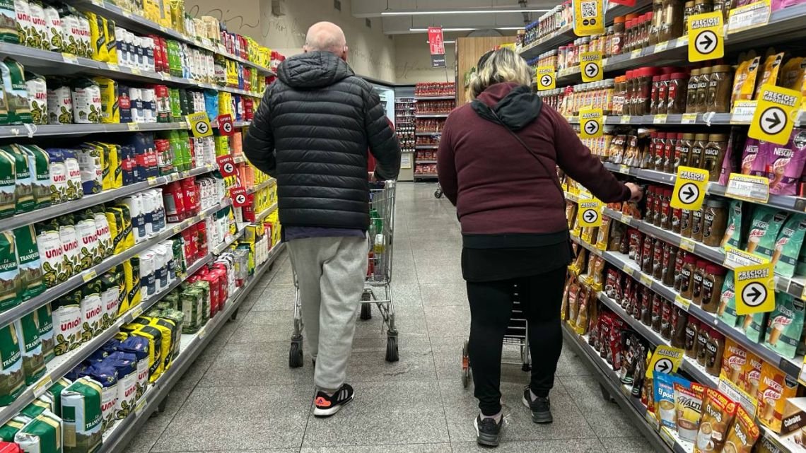 Los alimentos presionan fuerte a la inflación de septiembre, según estimaciones privadas