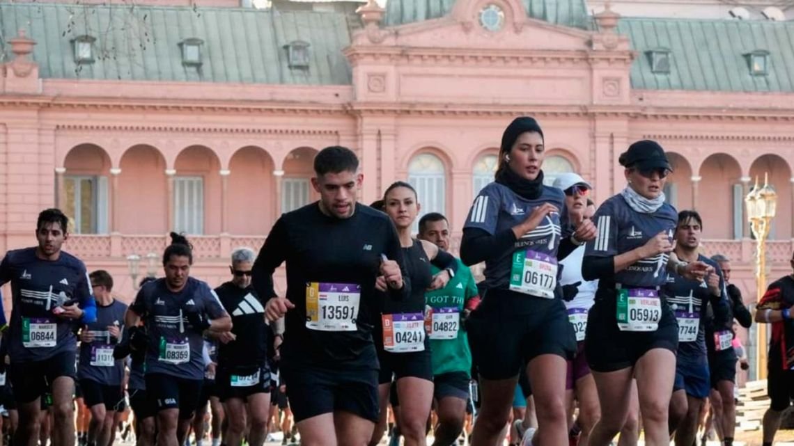 Maratón de Buenos Aires 2026: Bethwel Kibet Chumbase consagró campeón de los 42K porteños