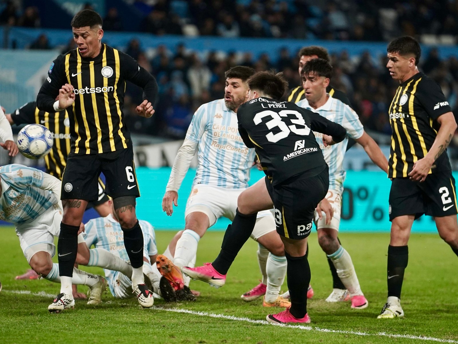 Marcos Rojo, contundente tras una nueva derrota de Racing: “Siento vergüenza” :: Olé