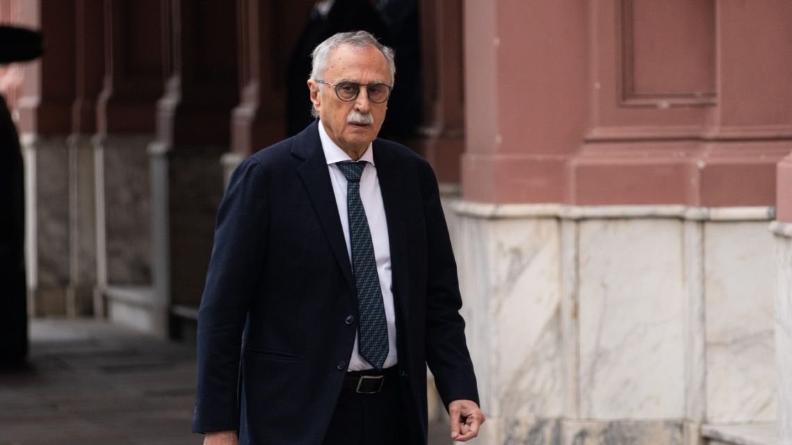 Mario Lugones en la mira: otra vez, escaló el conflicto en el Garrahan por los fondos y el personal