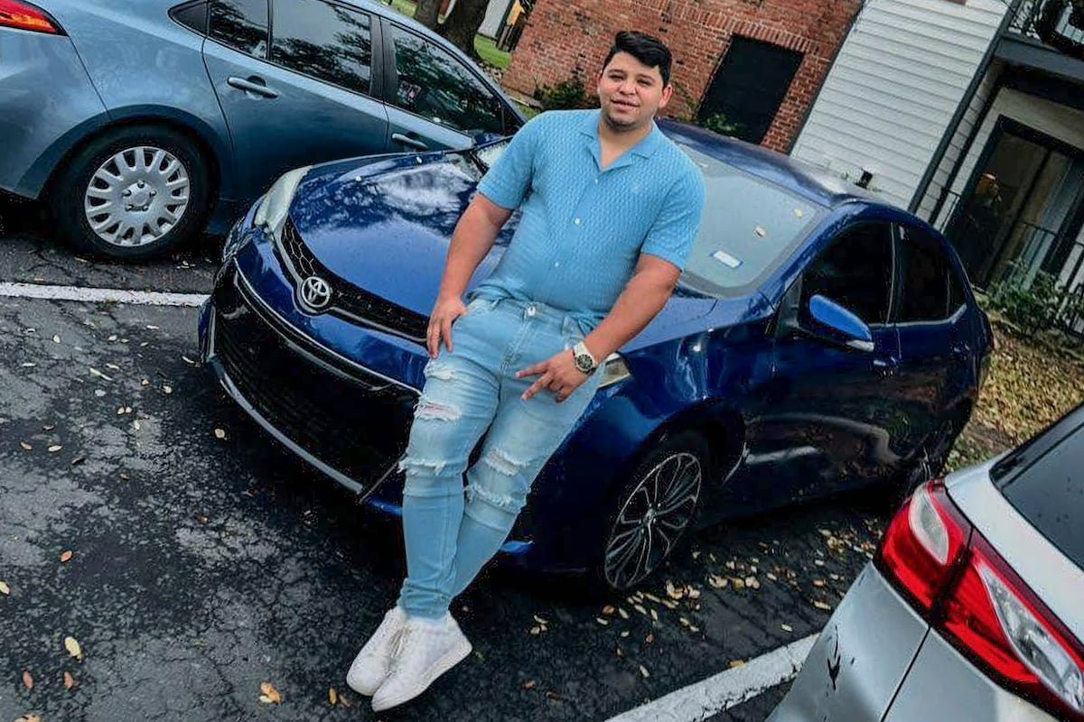 Migrant wounded by ICE in Austin is in custody with no pain medication, his lawyer says | U.S.