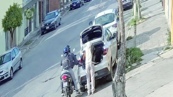 Motochorros asaltaron a dos mujeres en Trelew, pero no se radicaron denuncias