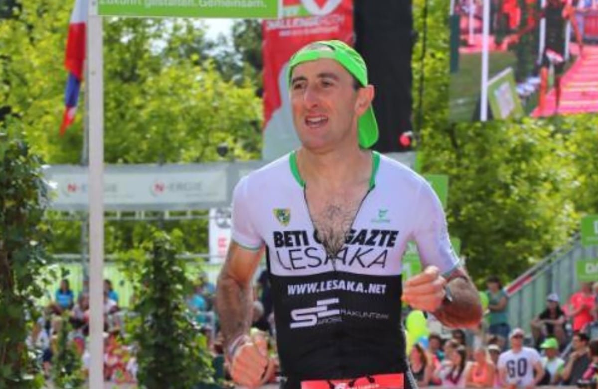 Muere en un accidente en Los Alpes el montañero y triatleta navarro Bixente Igarzabal
