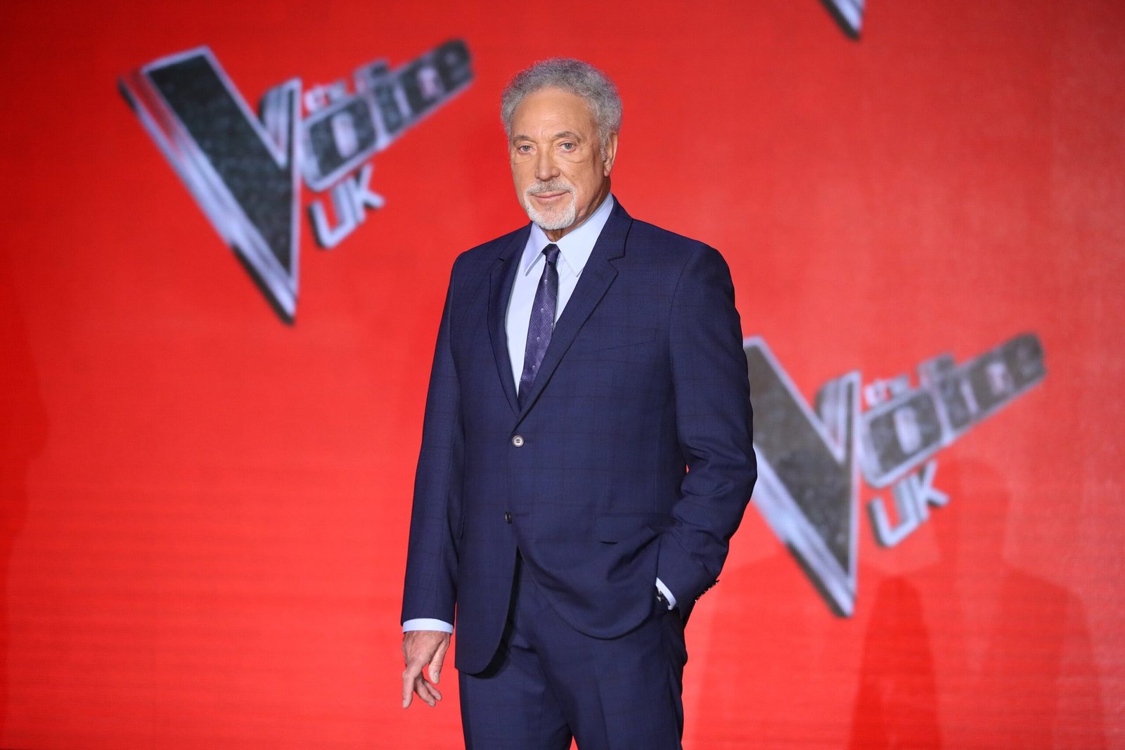 Tom Jones critica su despido de ‘The Voice’: “Nunca es buen momento para un hombre de 86 años que todavía es bastante bueno en su trabajo”