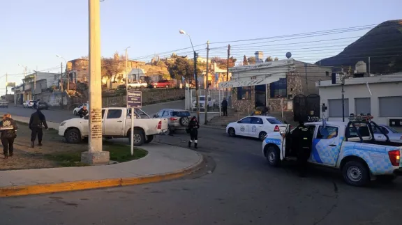Una colisión en el barrio La Floresta dejó un adulto mayor hospitalizado