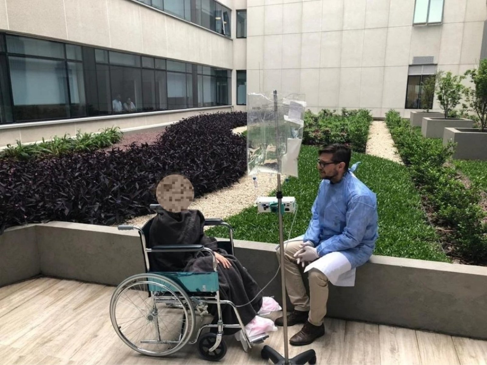 Una investigación argentina demostró los beneficios de sacar a pasear a los pacientes en terapia intensiva