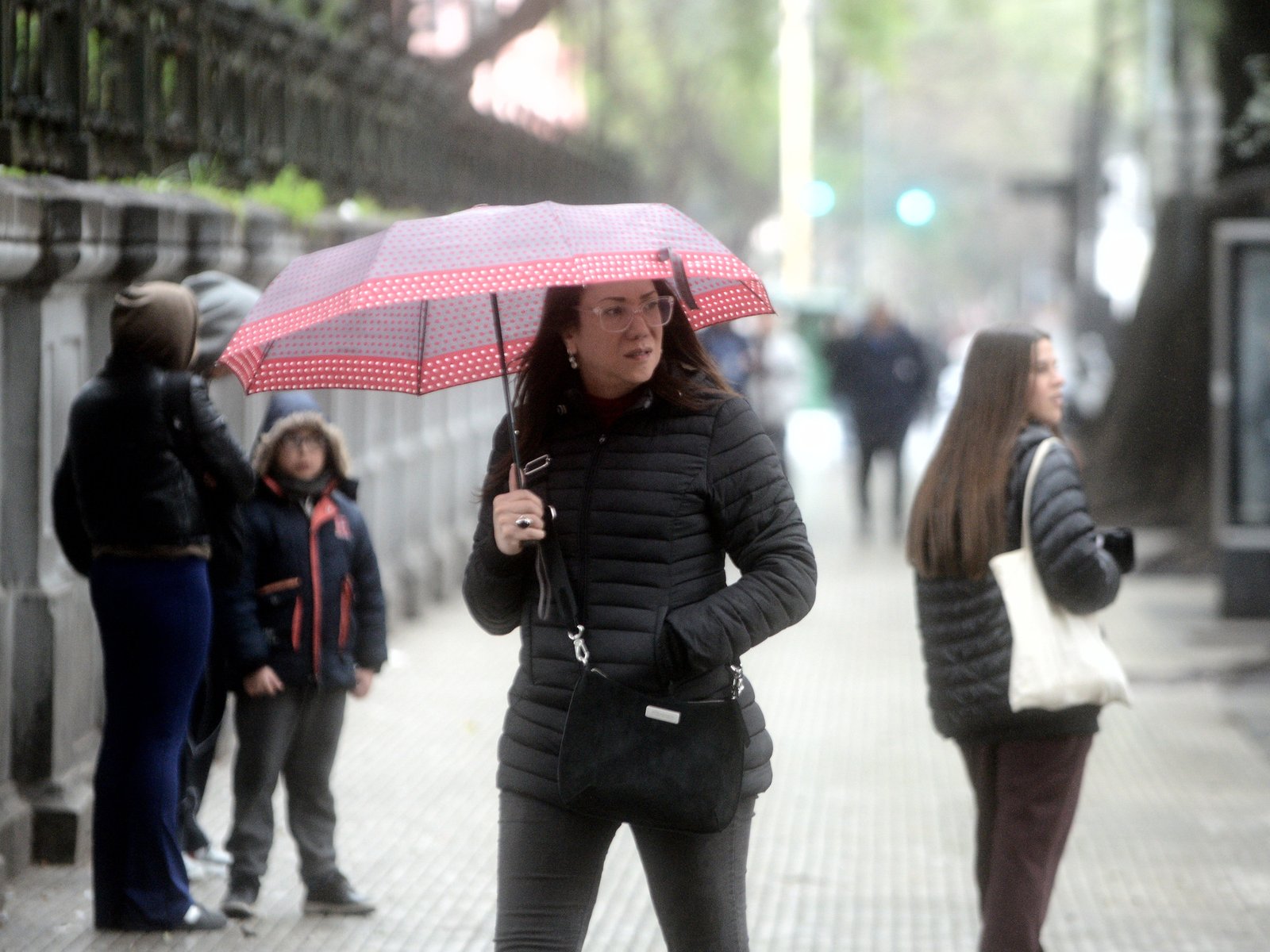a qué hora empieza a llover y desde cuándo regirá la alerta amarilla del SMN